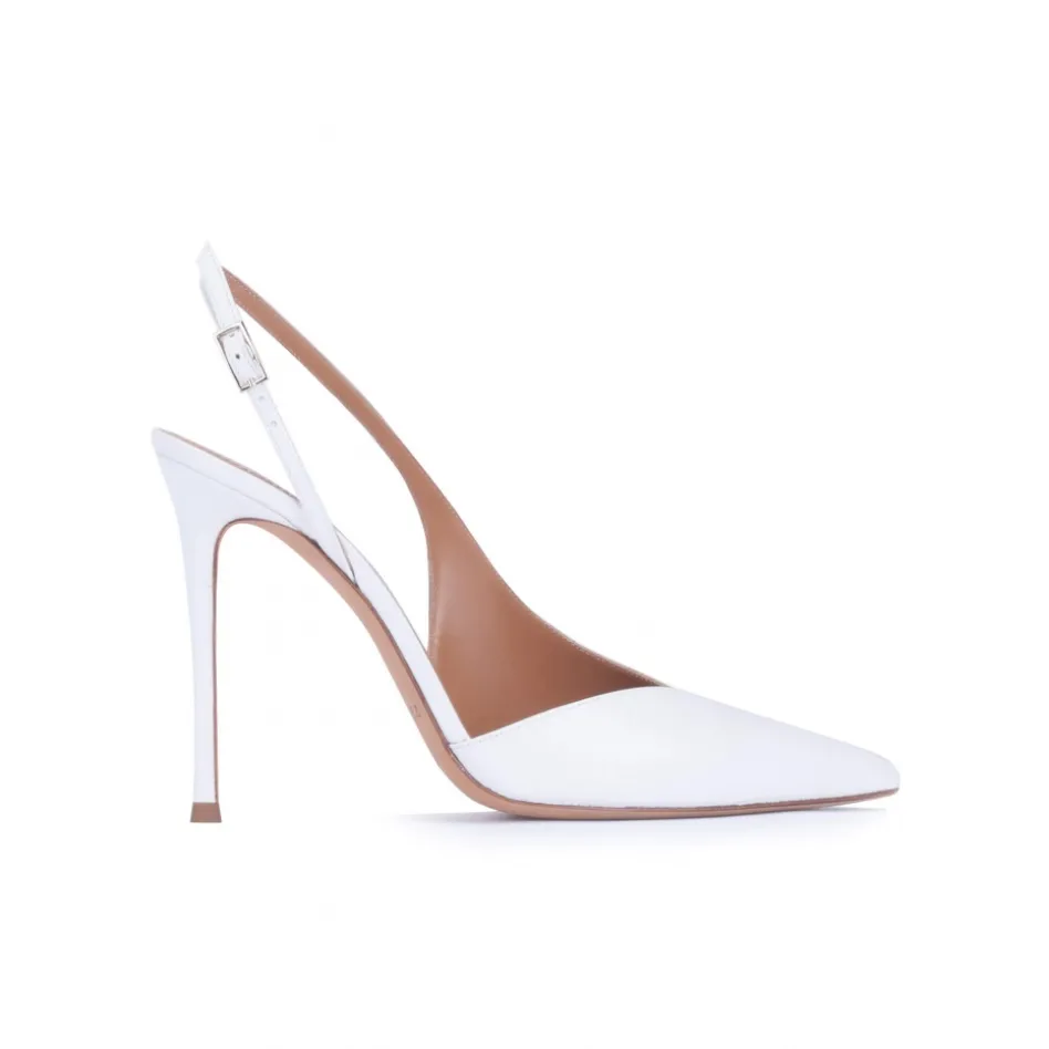 Omeya Zapatos destalonados de tacón alto y punta fina en piel color blanco