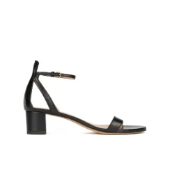 Oneida Sandalias de tacón medio en piel color negro con pulsera